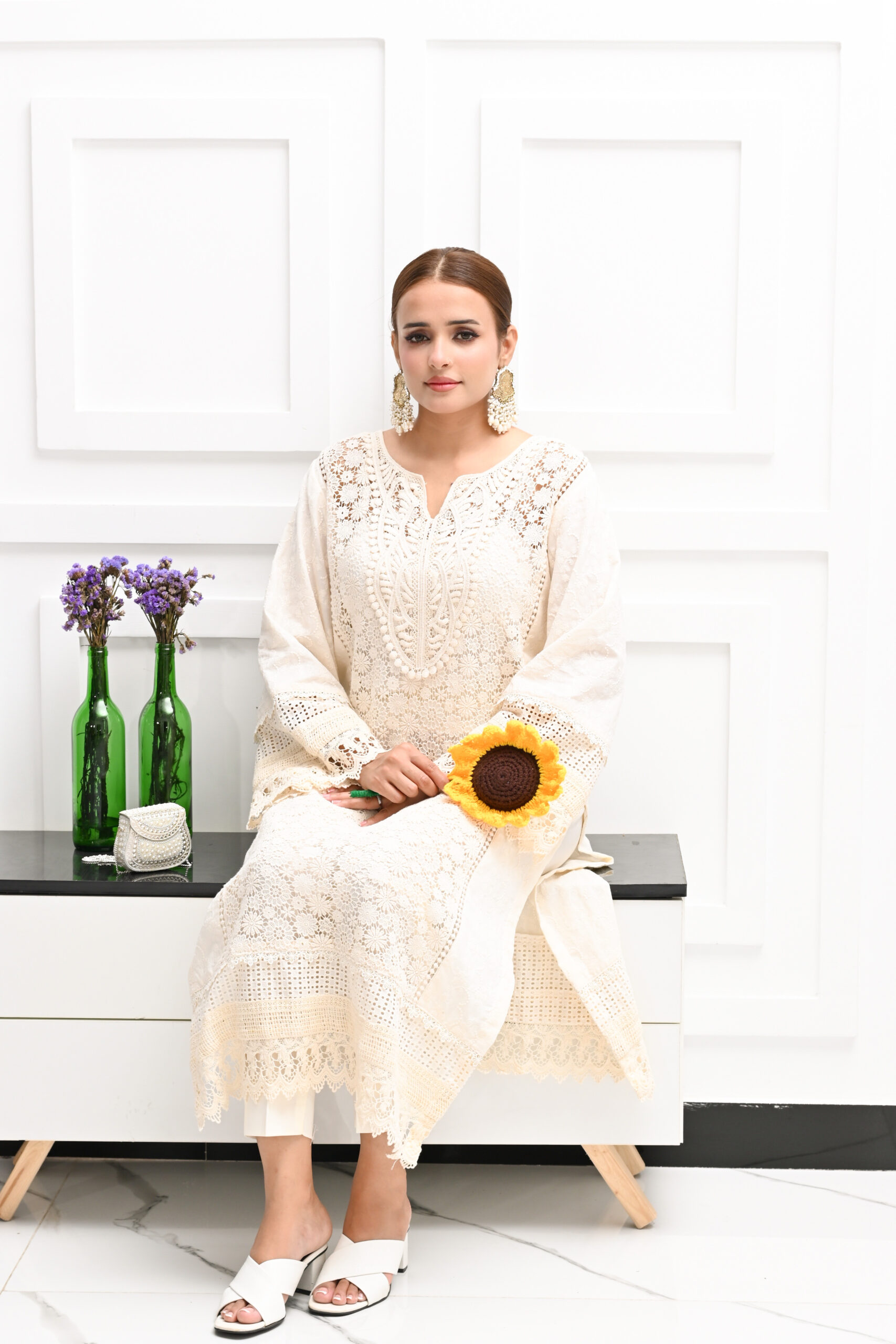 Ivory Lace Kurta - Image 2